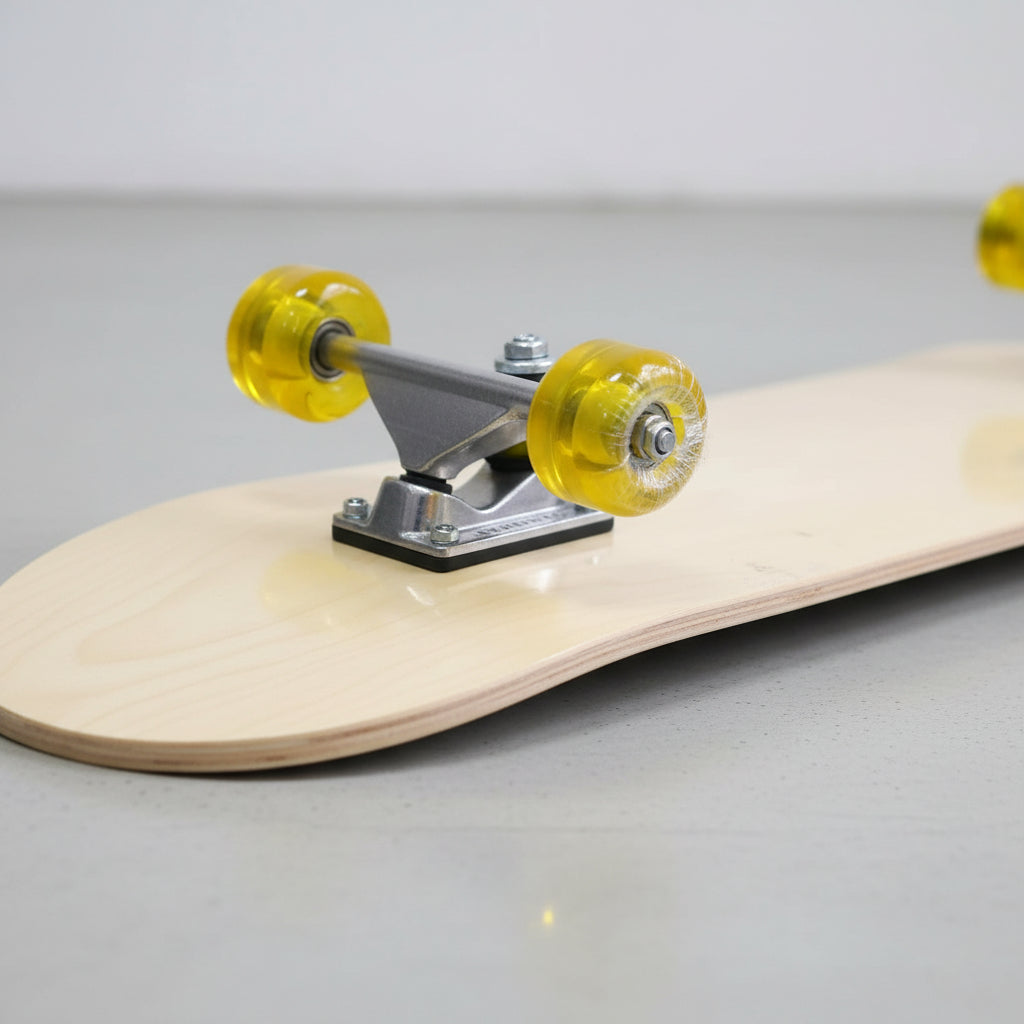 Tabla De Skate Madera Natural 7 Capas Rueda Amarilla